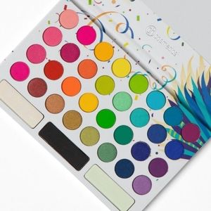 🔥Host Pick!🔥Take Me Back to Brazil Palette - BH